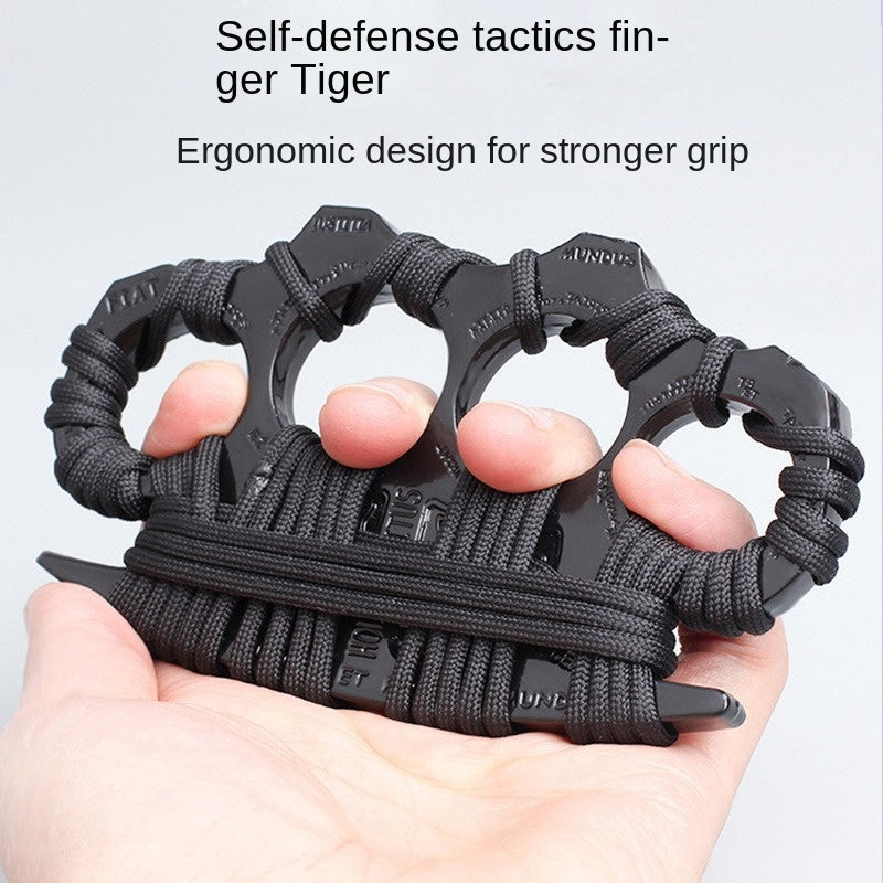 Finger Knuckle Four-Finger Boxing Glove Self-Defense Tool Weapon Ring Hand Clip Fist Clip Anti-Wolf Device